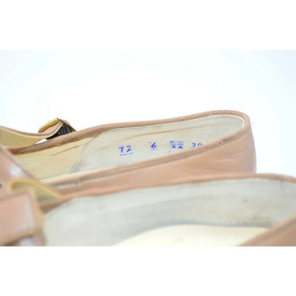 P. W. Minor Orthopedic Beige Mary Jane 6 B Medium - Picture 6 of 8
